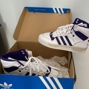 Never worn Women's Purple Adidas Rivalry High Tops